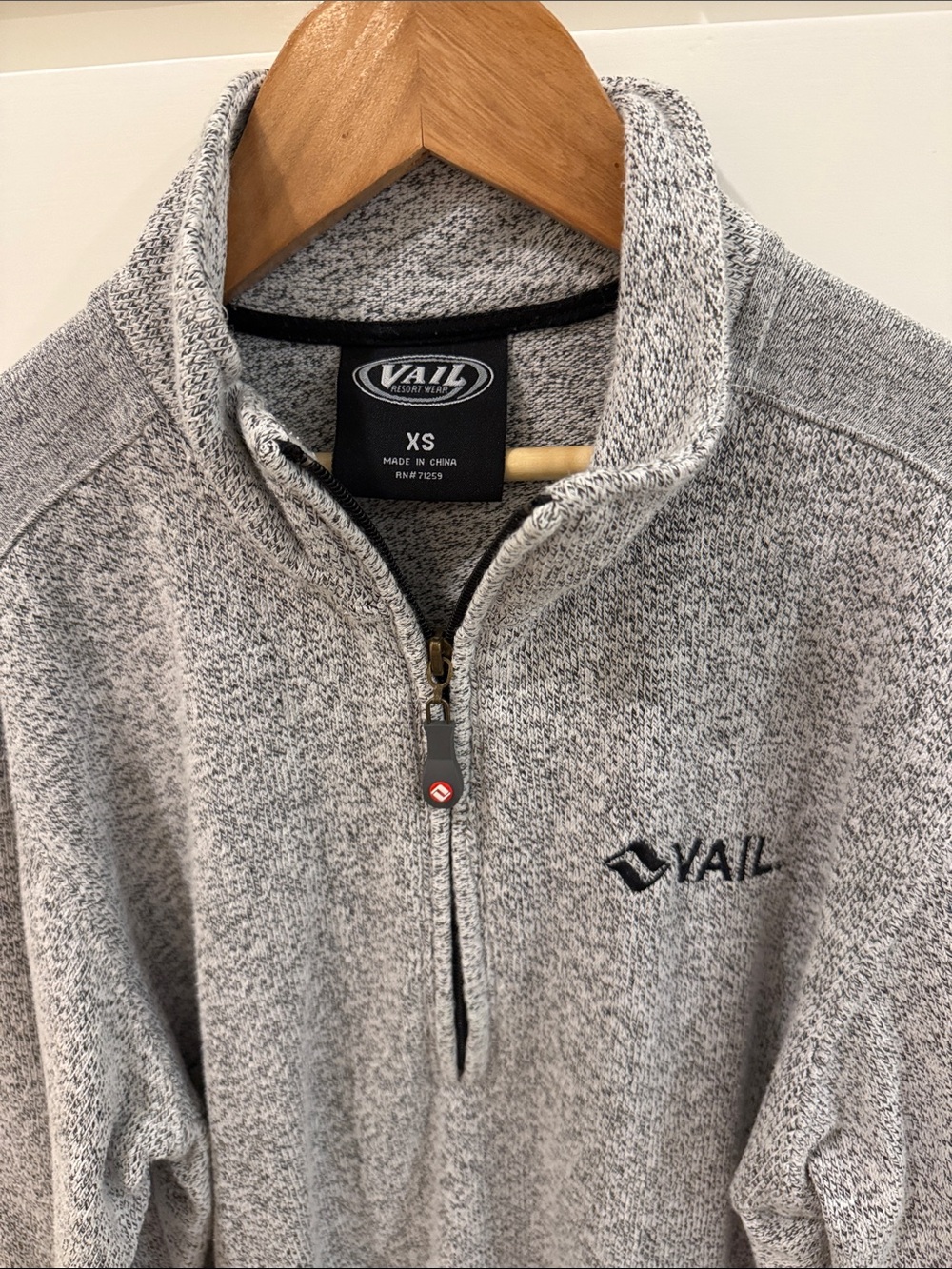 Vail Half Zip - Picture 2 of 3